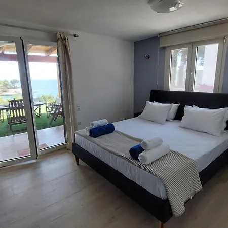 Apartment Forward